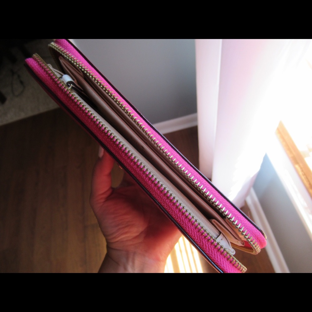 kate spade New York Pink Zip Around Leather Wallet - Picture 6 of 8